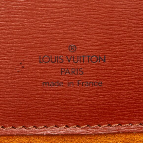 LOUIS VUITTON Brown Leather Shoulder Bag - Picture 8 of 9